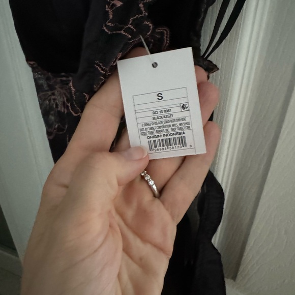 NWT lingerie - Picture 2 of 4